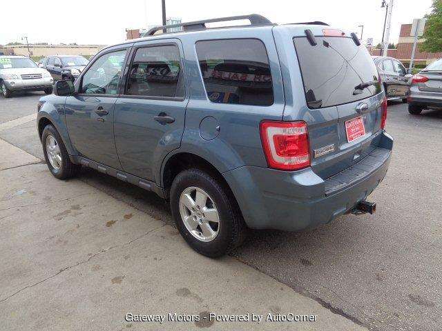 2011 Ford Escape XLT 4dr SUV